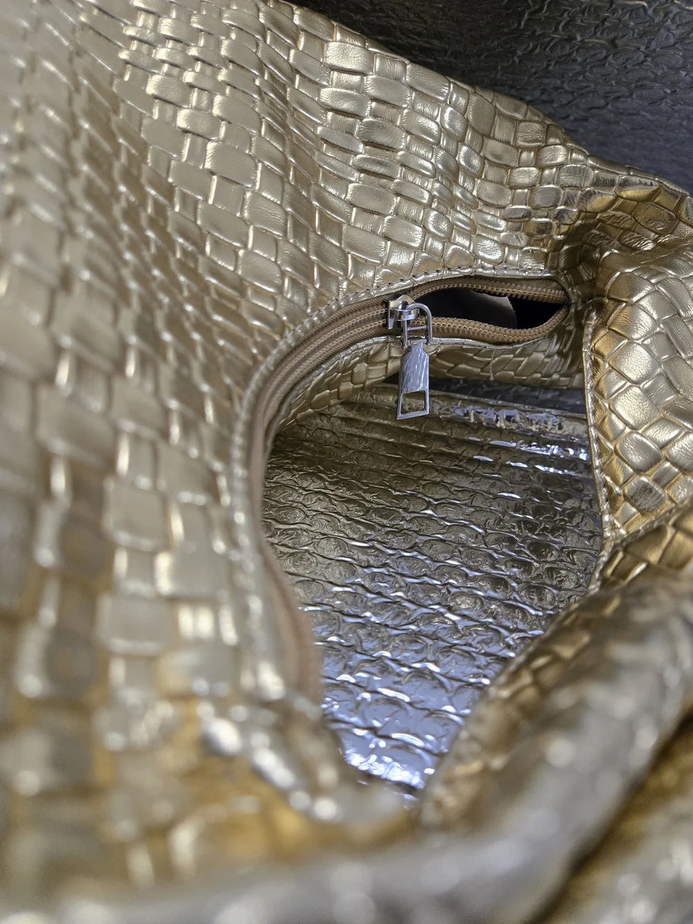 Gold Metallic Woven Hand Bag